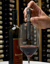 Nuvo Vino wine thermometer in use