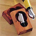 Sur La Table Wine Stopper/Pourer