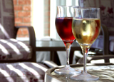 A glass of Ros&eacute; and white wine in the shade